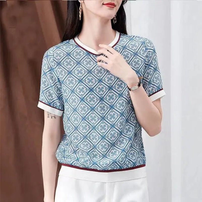 Women's Casual T-Shirt with Geometric Design | Ideal for Everyday Wear